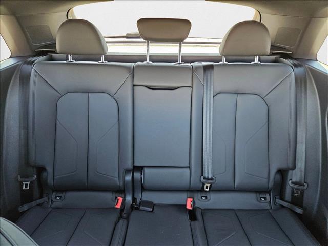 new 2025 Audi Q3 car, priced at $42,995