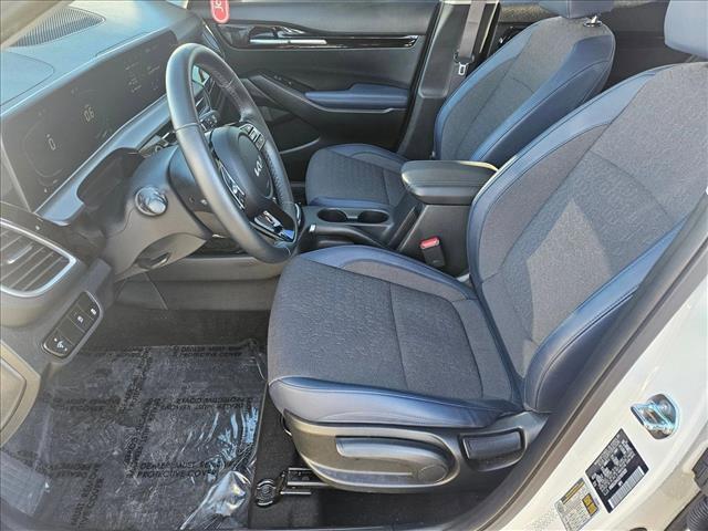 used 2025 Kia Seltos car, priced at $20,995
