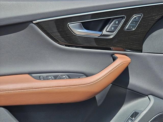 used 2023 Audi Q7 car, priced at $48,499