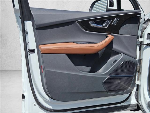 used 2023 Audi Q7 car, priced at $48,499