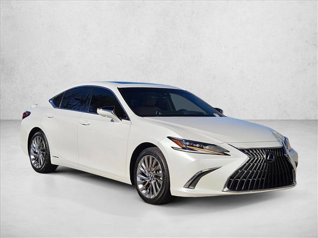 used 2022 Lexus ES 300h car, priced at $35,491