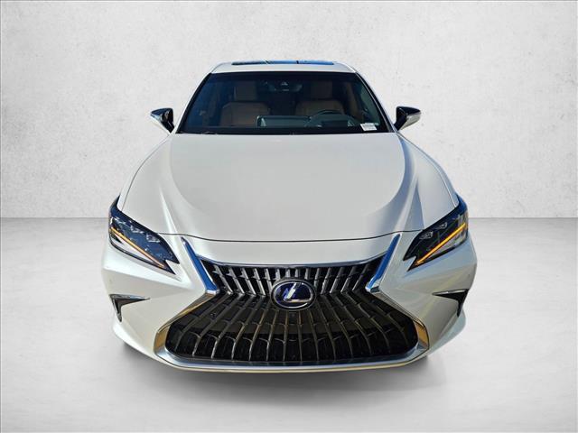 used 2022 Lexus ES 300h car, priced at $35,491