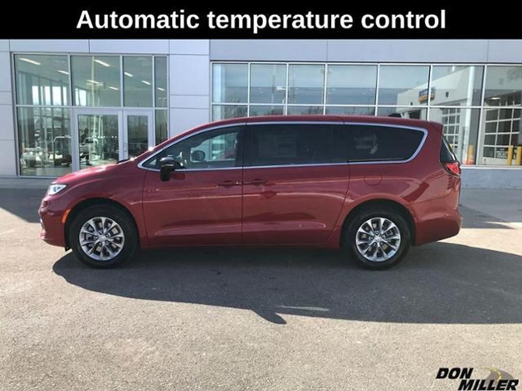 new 2026 Chrysler Pacifica car, priced at $48,001