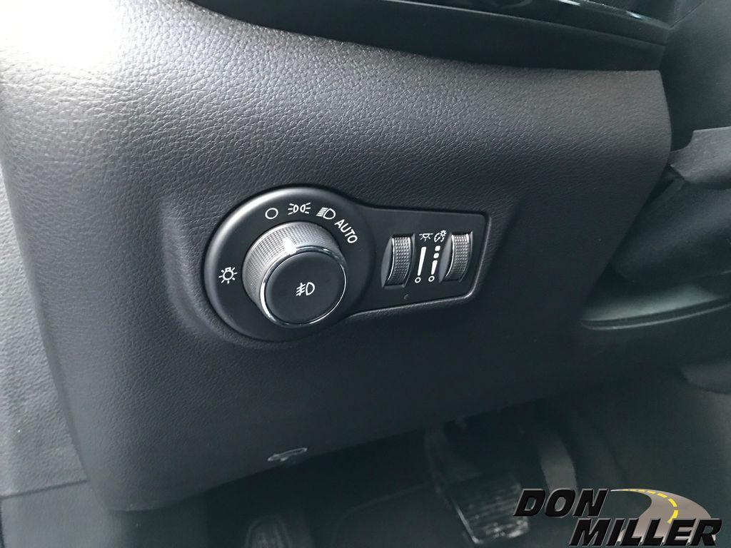 new 2026 Jeep Compass car, priced at $35,143