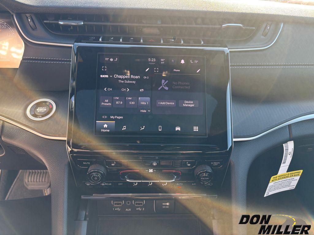 new 2025 Jeep Grand Cherokee car, priced at $42,381