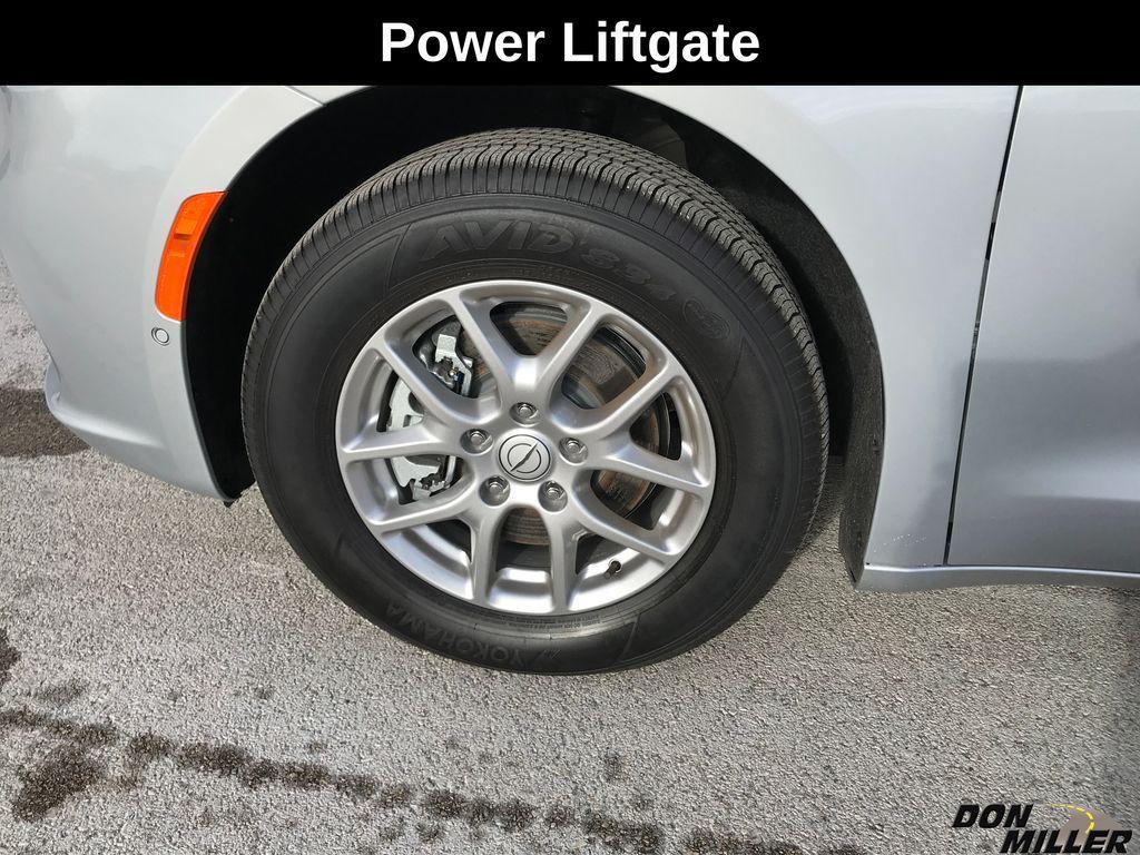 new 2026 Chrysler Pacifica car, priced at $41,849