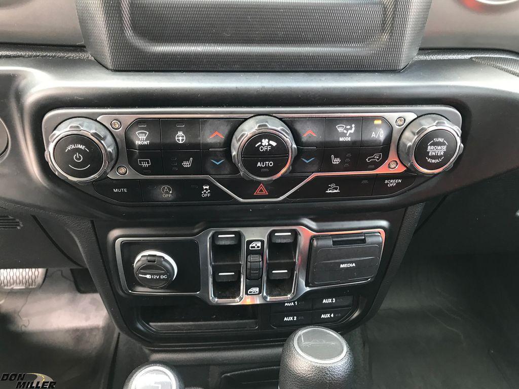used 2022 Jeep Gladiator car, priced at $26,994