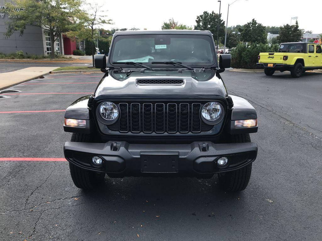 new 2025 Jeep Gladiator car, priced at $41,999