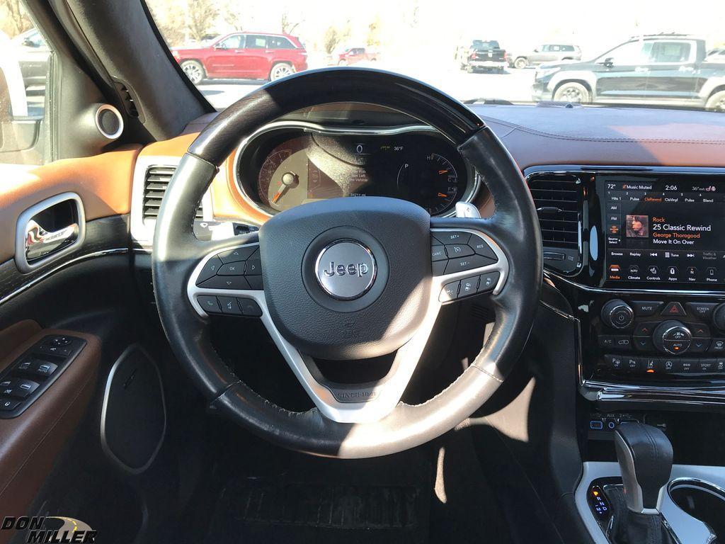 used 2020 Jeep Grand Cherokee car, priced at $29,995