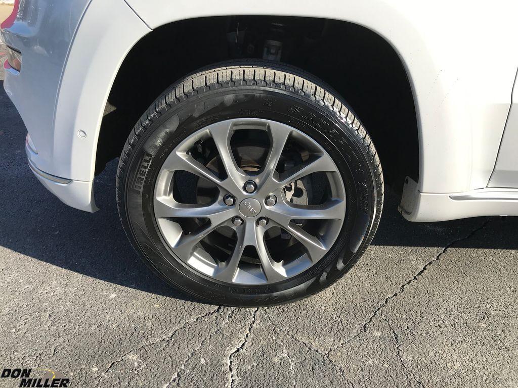 used 2020 Jeep Grand Cherokee car, priced at $29,995