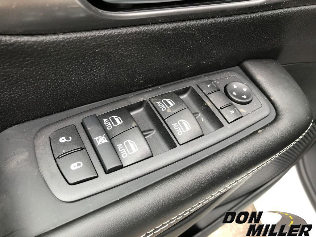 new 2026 Chrysler Pacifica car, priced at $40,308