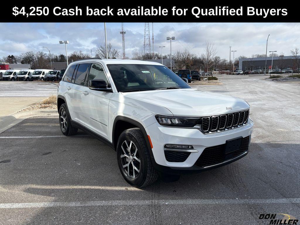 new 2025 Jeep Grand Cherokee car, priced at $39,362