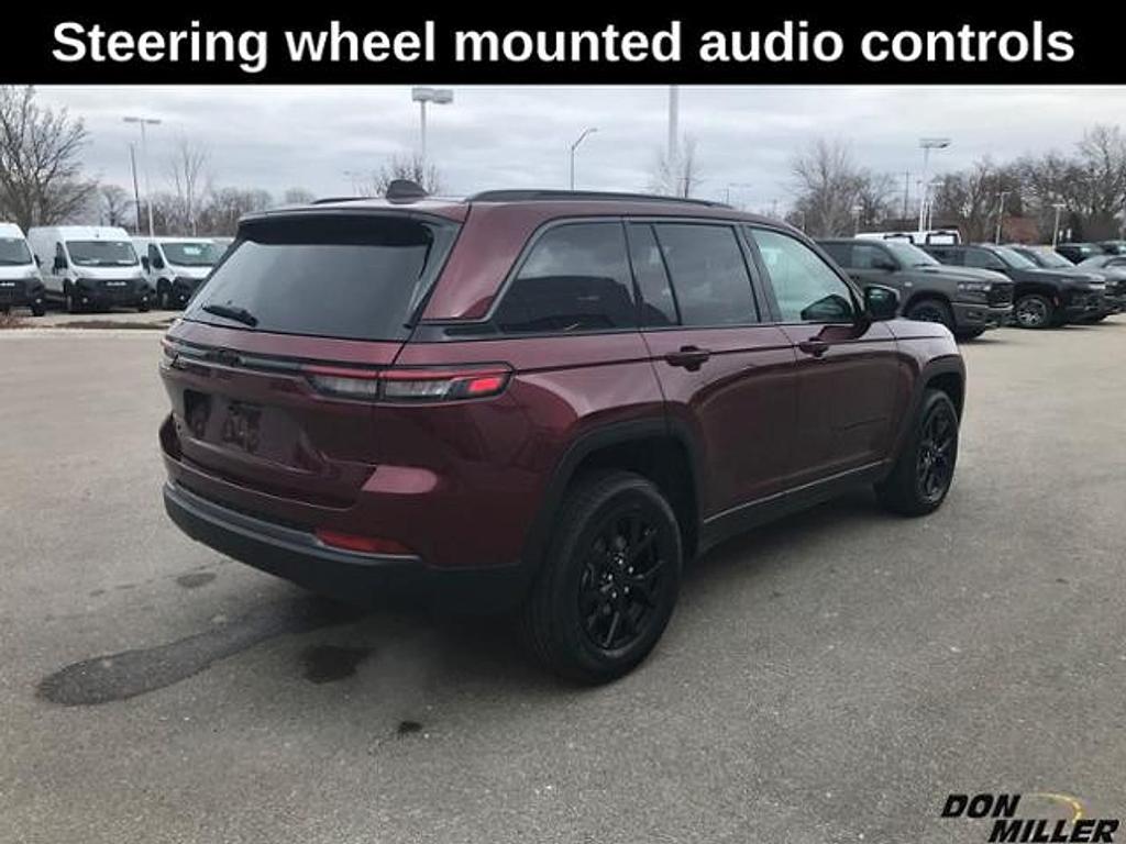 new 2026 Jeep Grand Cherokee car, priced at $46,385