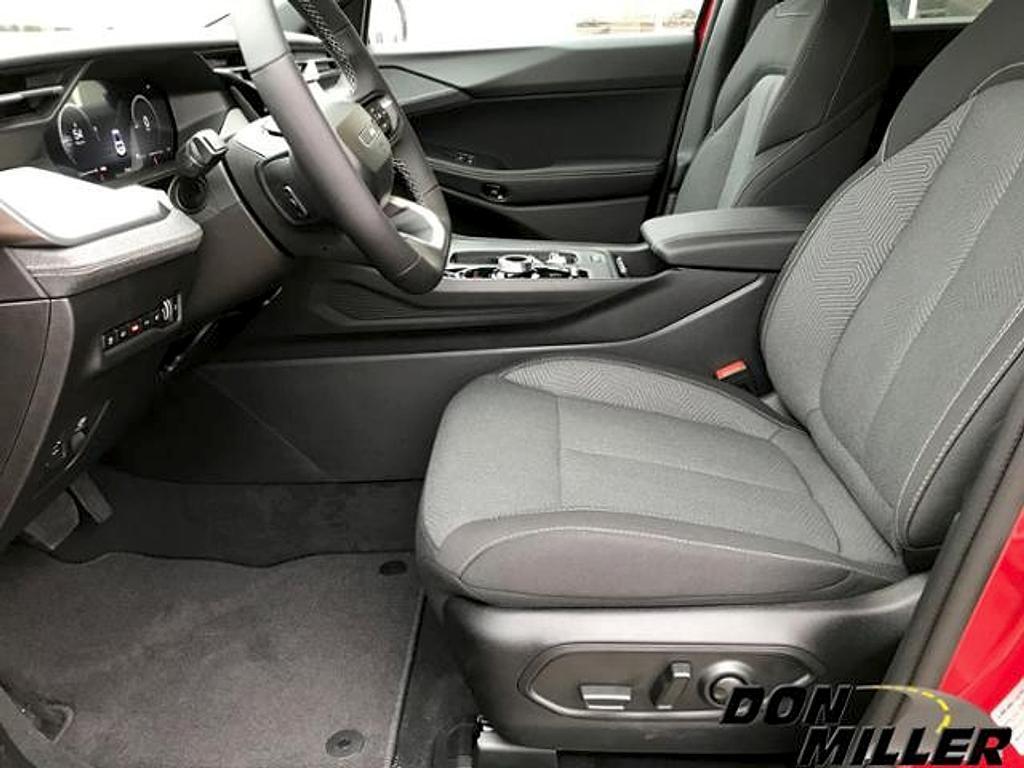 new 2026 Jeep Cherokee car, priced at $39,632