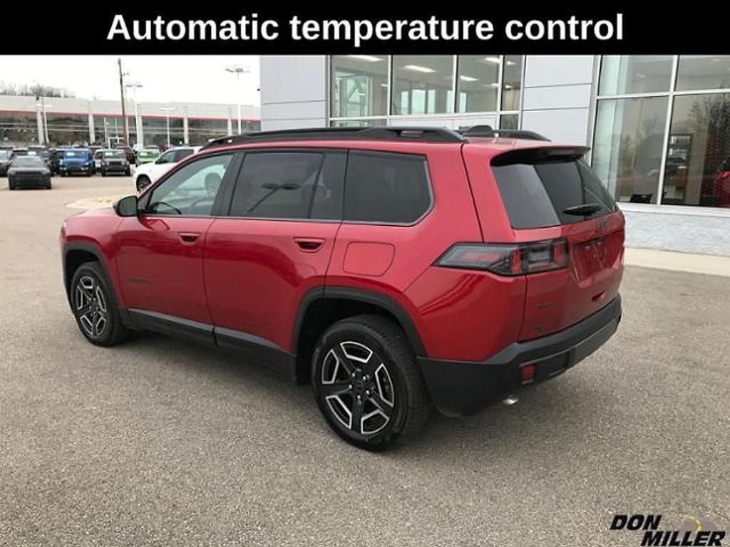 new 2026 Jeep Cherokee car, priced at $39,632
