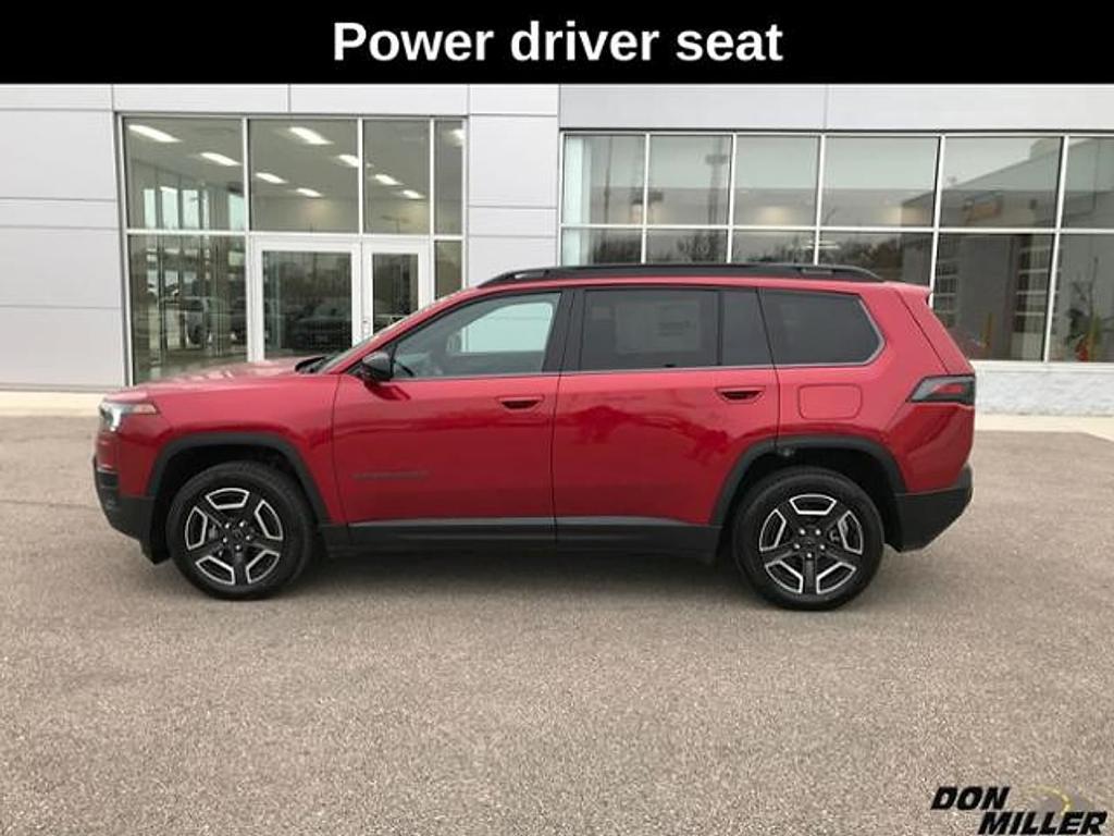 new 2026 Jeep Cherokee car, priced at $39,632