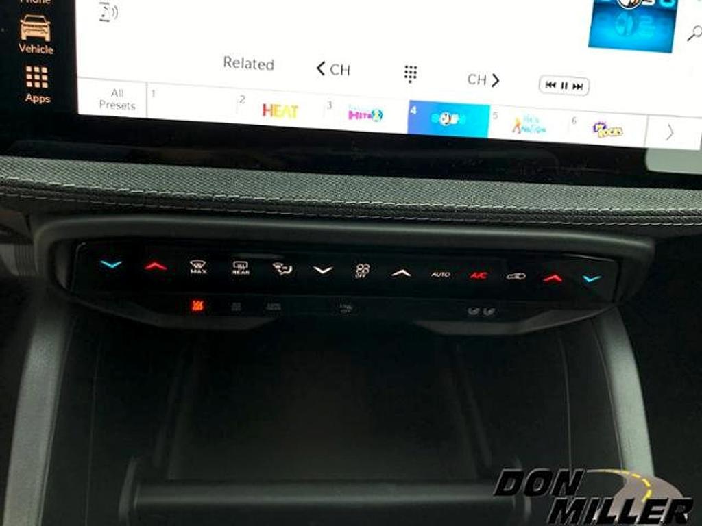new 2026 Jeep Cherokee car, priced at $39,632