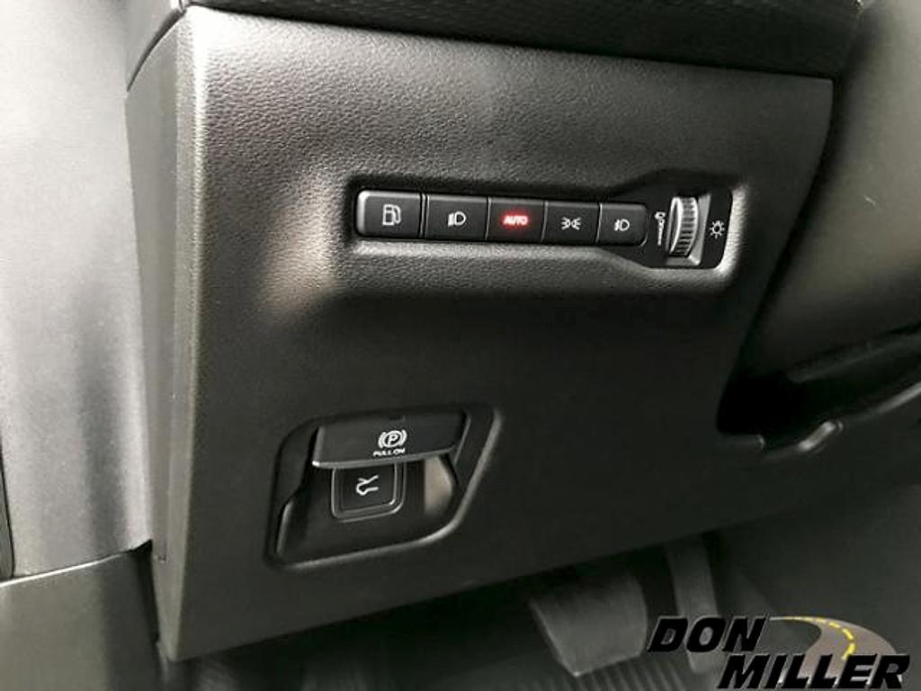 new 2026 Jeep Cherokee car, priced at $43,431
