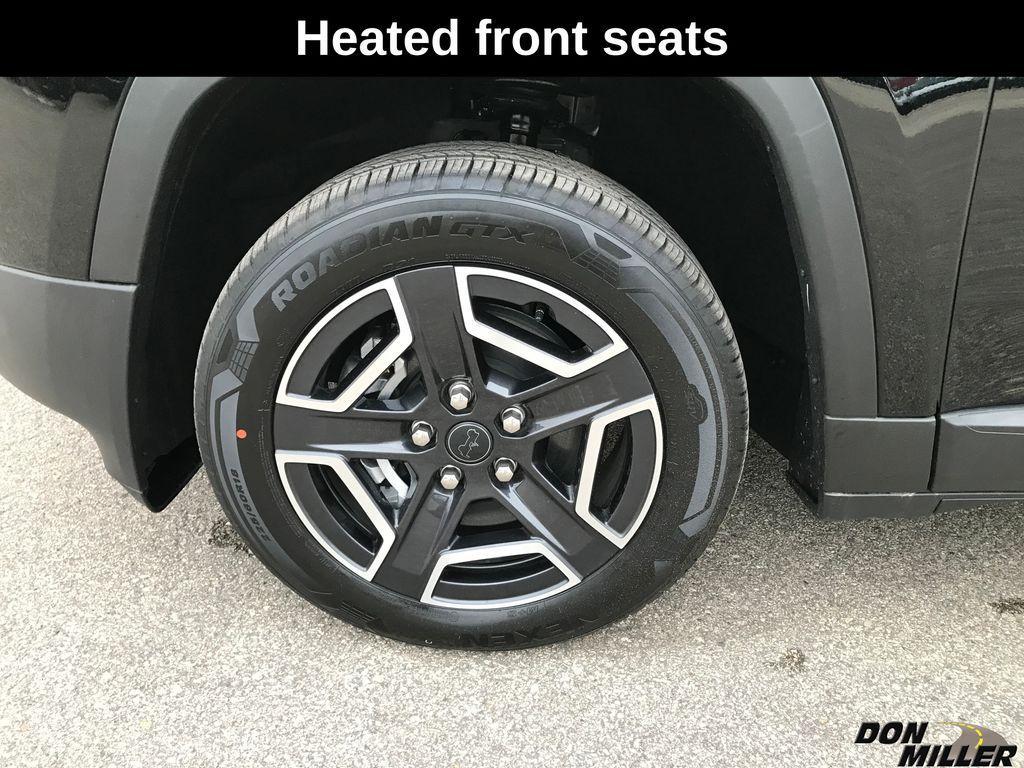 new 2026 Jeep Cherokee car, priced at $42,331