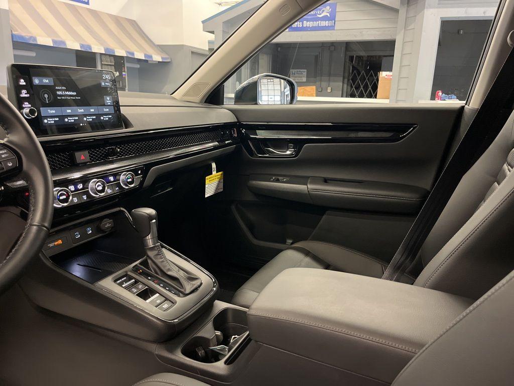 used 2026 Honda CR-V car, priced at $33,999