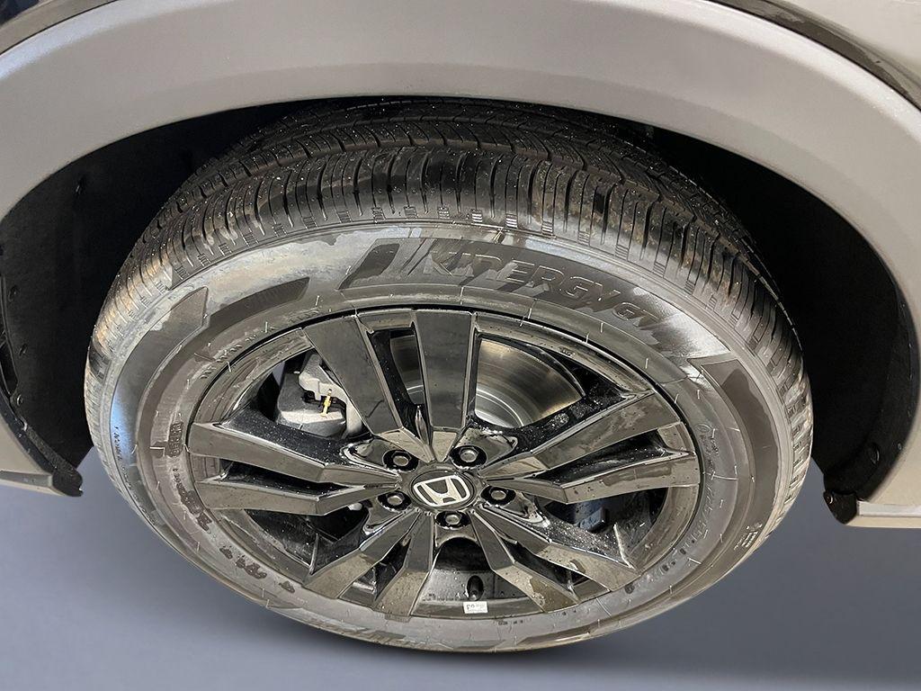 new 2026 Honda HR-V car, priced at $31,250