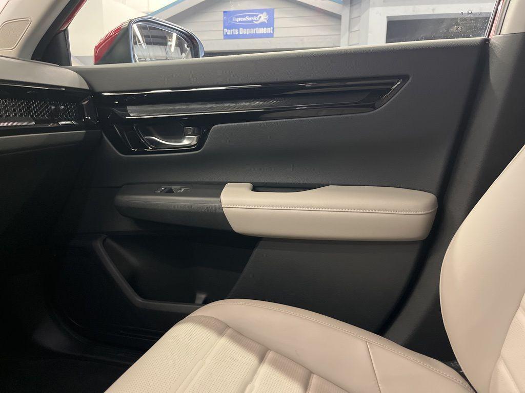 used 2024 Honda CR-V car, priced at $29,999