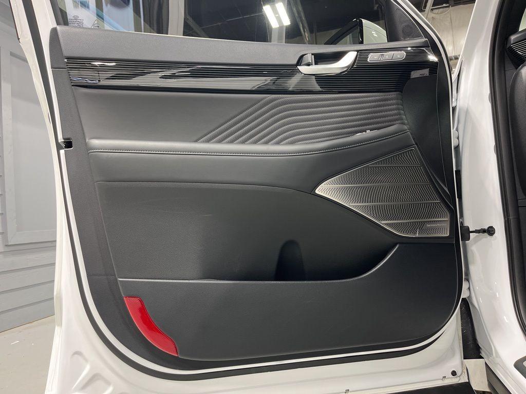 used 2025 Hyundai Palisade car, priced at $46,999