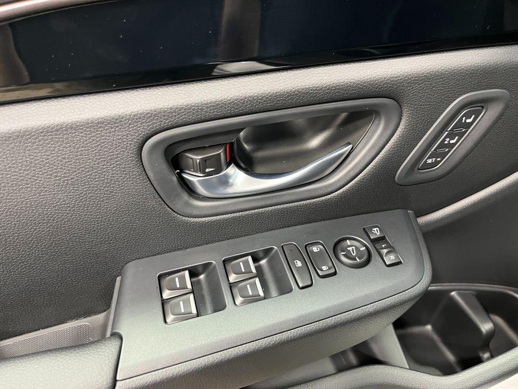 new 2026 Honda Pilot car, priced at $52,345