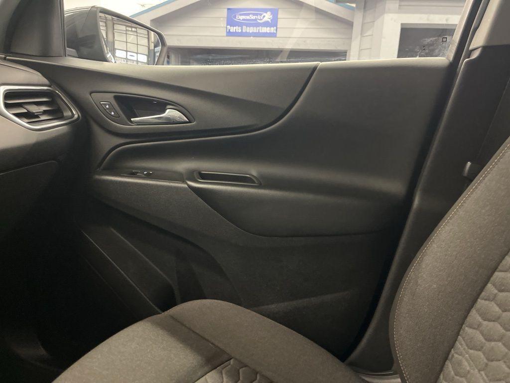 used 2021 Chevrolet Equinox car, priced at $13,999