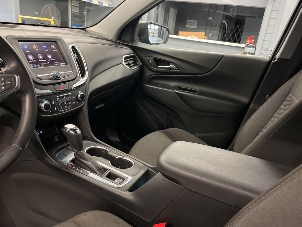 used 2021 Chevrolet Equinox car, priced at $13,999