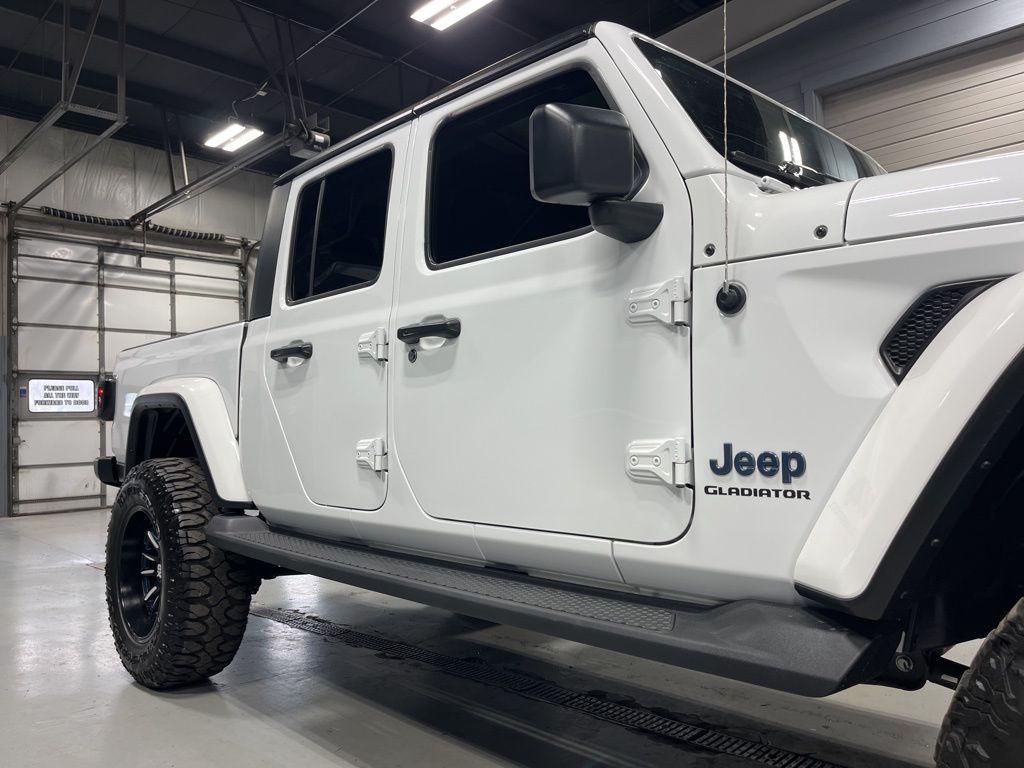 used 2022 Jeep Gladiator car, priced at $37,999