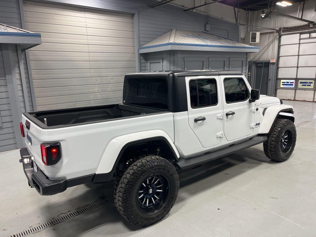 used 2022 Jeep Gladiator car, priced at $37,999