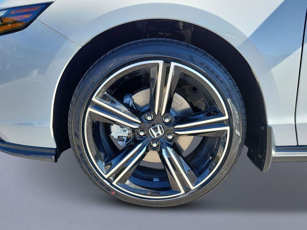 new 2026 Honda Accord Hybrid car, priced at $35,445