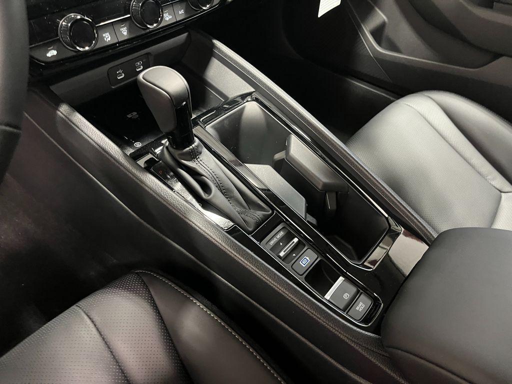 new 2026 Honda Accord Hybrid car, priced at $36,290