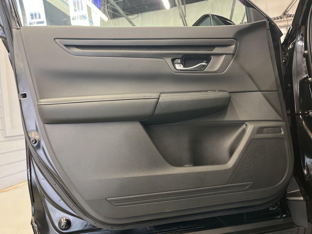 used 2026 Honda CR-V car, priced at $29,999