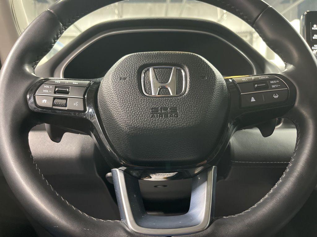 used 2025 Honda Pilot car, priced at $45,411