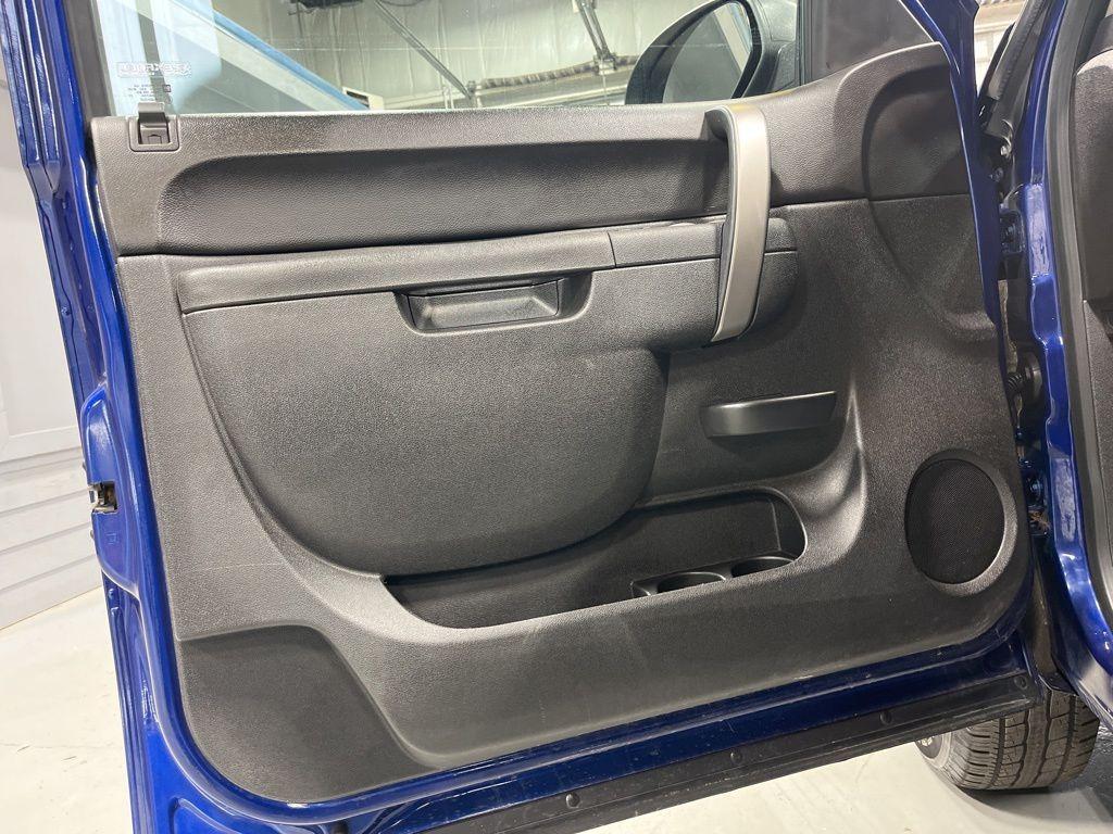 used 2013 Chevrolet Silverado 1500 car, priced at $16,999