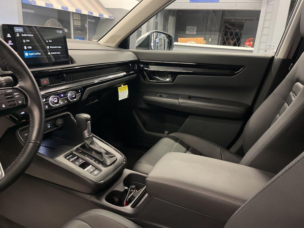 used 2026 Honda CR-V car, priced at $34,999