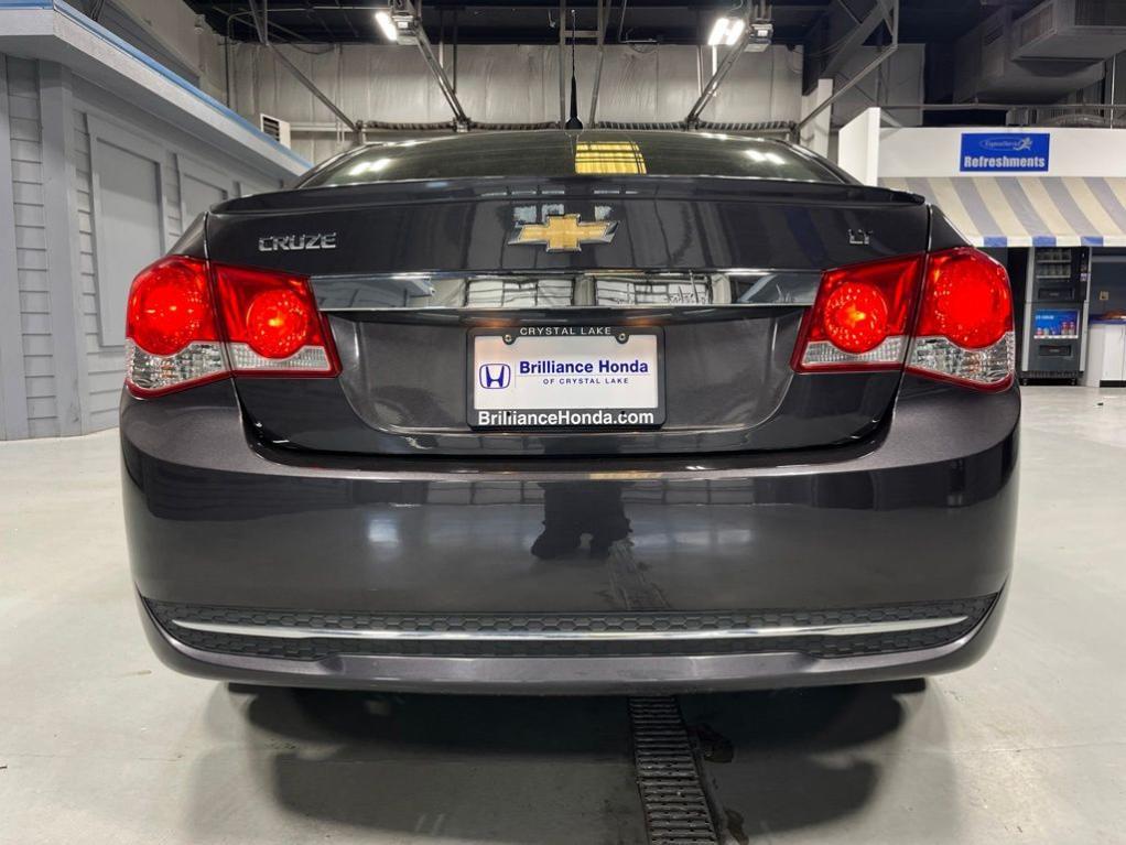 used 2014 Chevrolet Cruze car, priced at $9,300