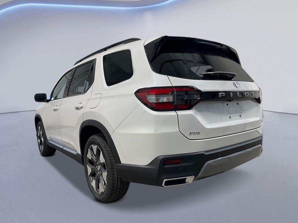 new 2026 Honda Pilot car, priced at $55,445