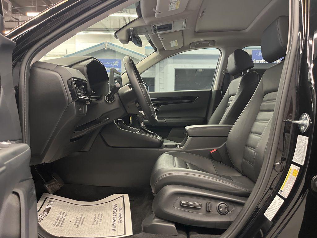 used 2026 Honda CR-V car, priced at $34,999