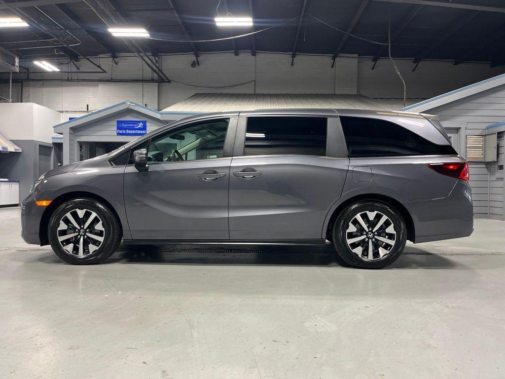 used 2026 Honda Odyssey car, priced at $41,411