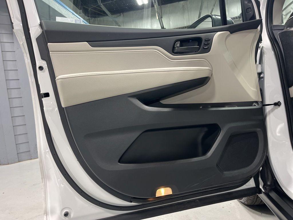 used 2026 Honda Odyssey car, priced at $41,411