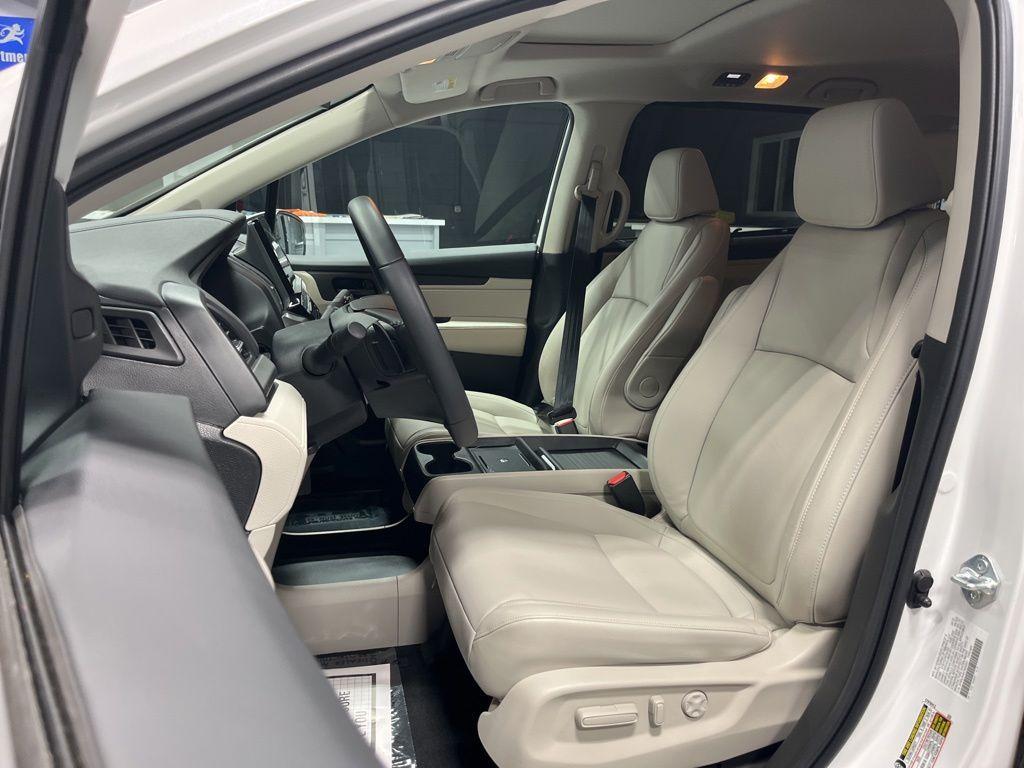 used 2026 Honda Odyssey car, priced at $41,411