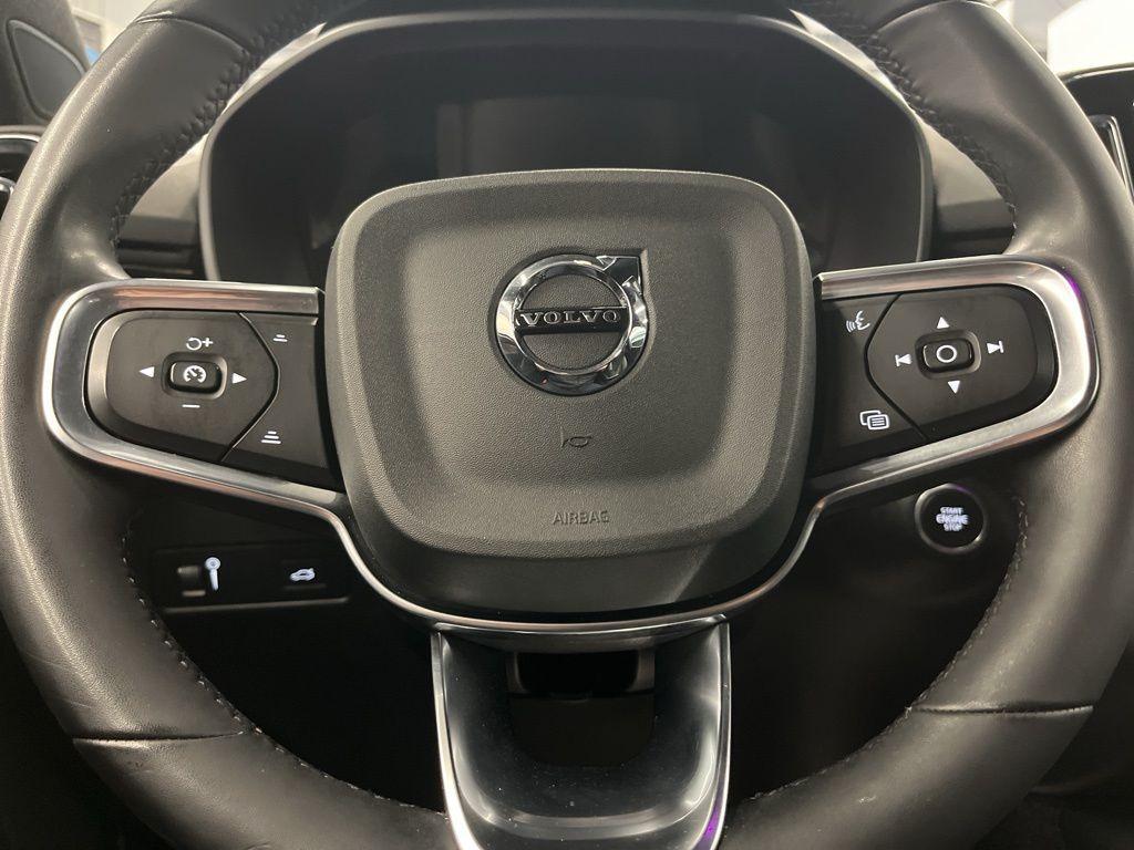 used 2022 Volvo XC40 car, priced at $18,999