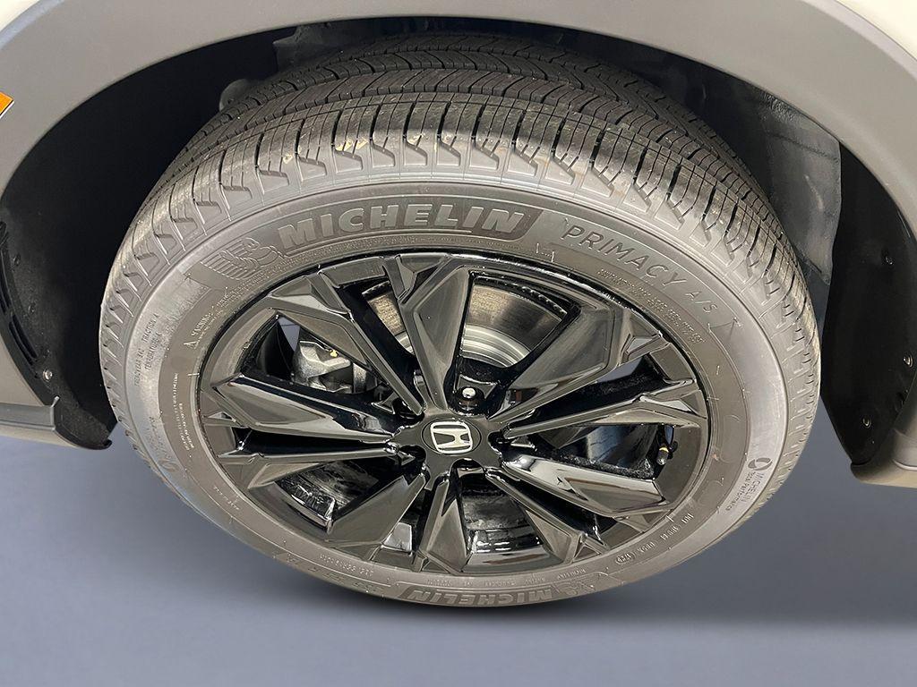 new 2026 Honda CR-V Hybrid car, priced at $44,455