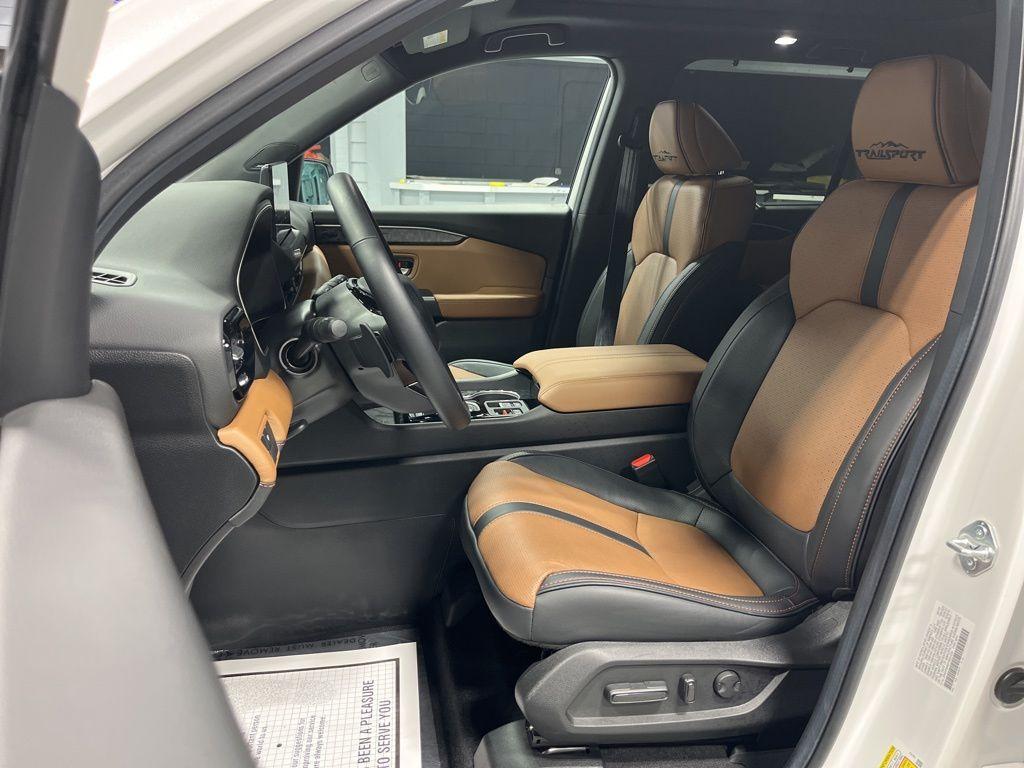 used 2026 Honda Passport car, priced at $49,999