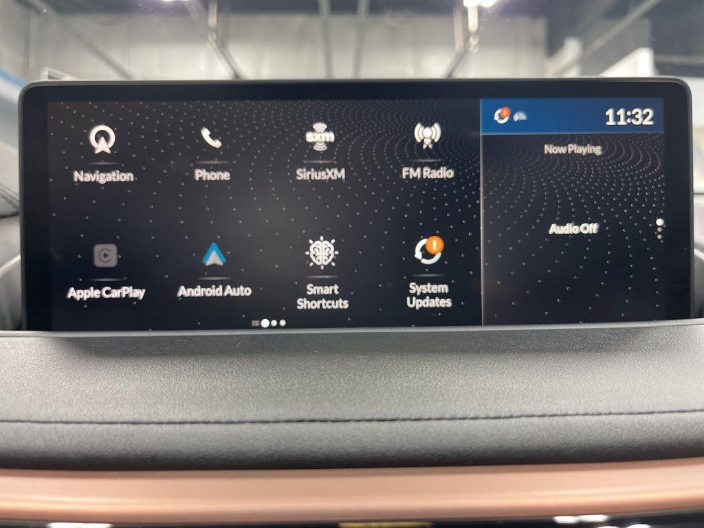 used 2022 Acura MDX car, priced at $36,999