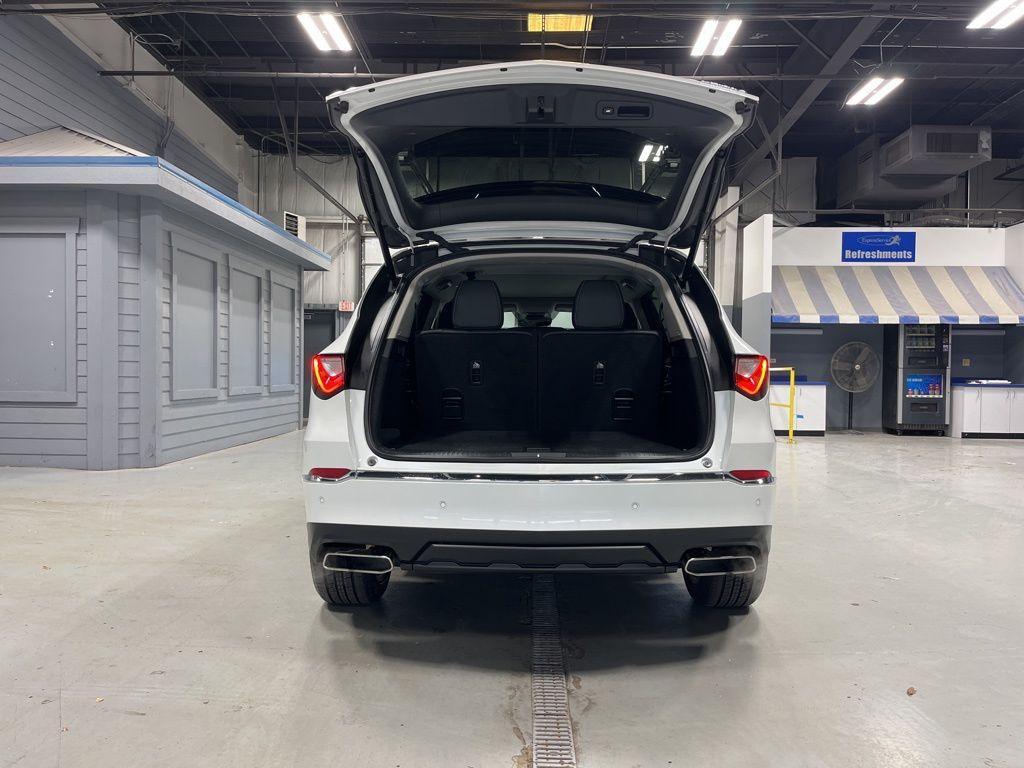 used 2022 Acura MDX car, priced at $36,999