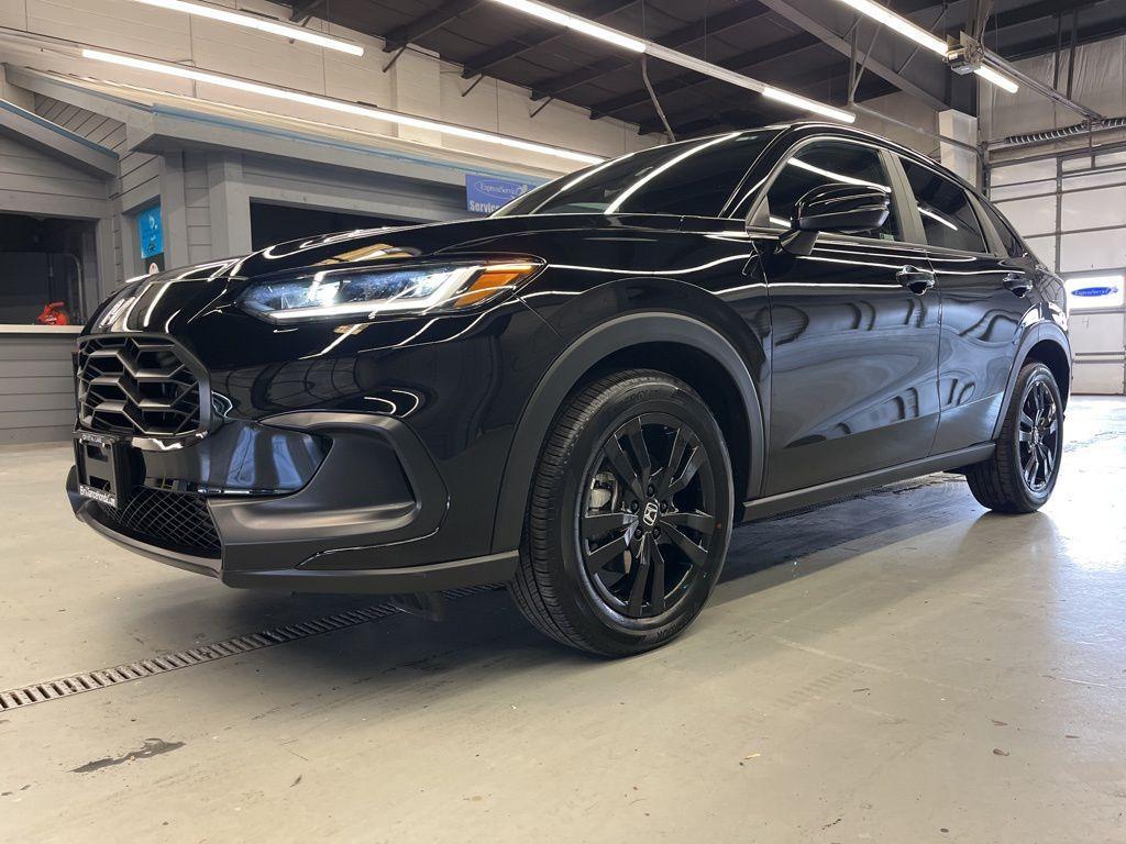 used 2026 Honda HR-V car, priced at $27,999